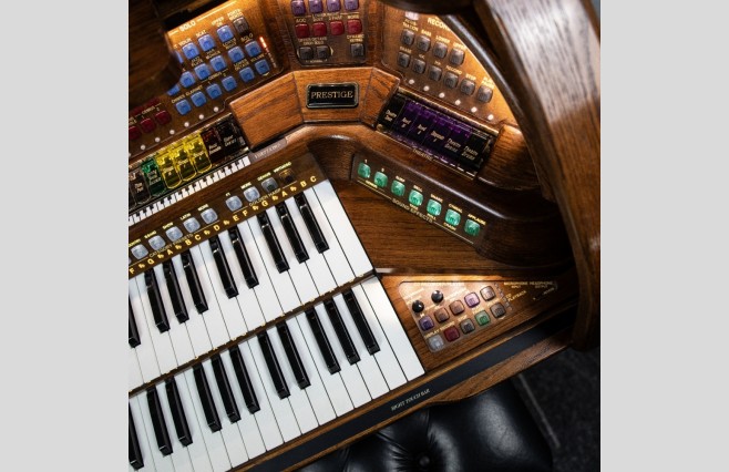 Used Lowrey Prestige Organ All Inclusive Top Grade Package (SN:0A5000616K8) - Image 8